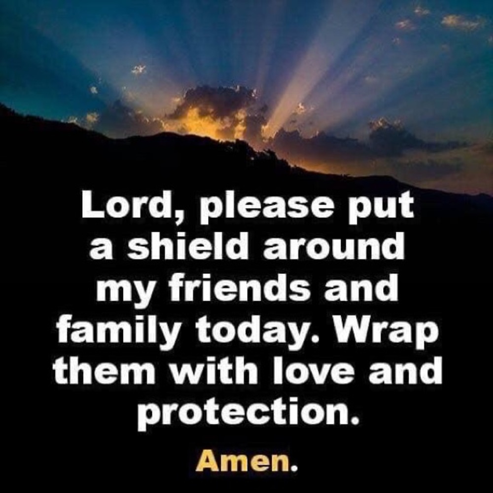 Lots of blessings to my Poshmark community 🙏💓